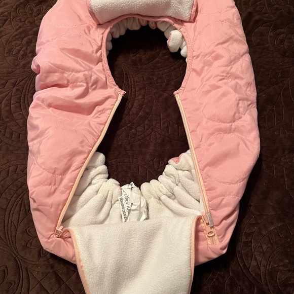 Cozy Cover Quilted Insulated Infant Car seat cover with Dual Zippers, Pink - Picture 5 of 8